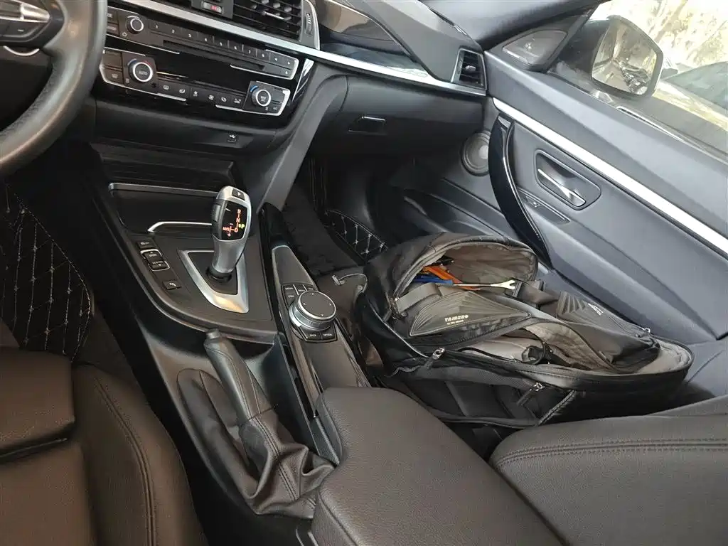 BMW 3 Series GT 2020 — фото 10