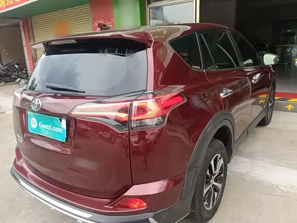 Toyota RAV4 2018