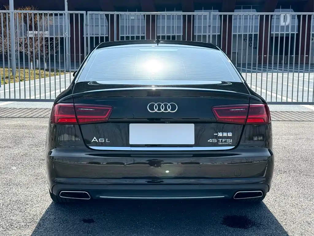 Audi A6L 2017 — фото 4