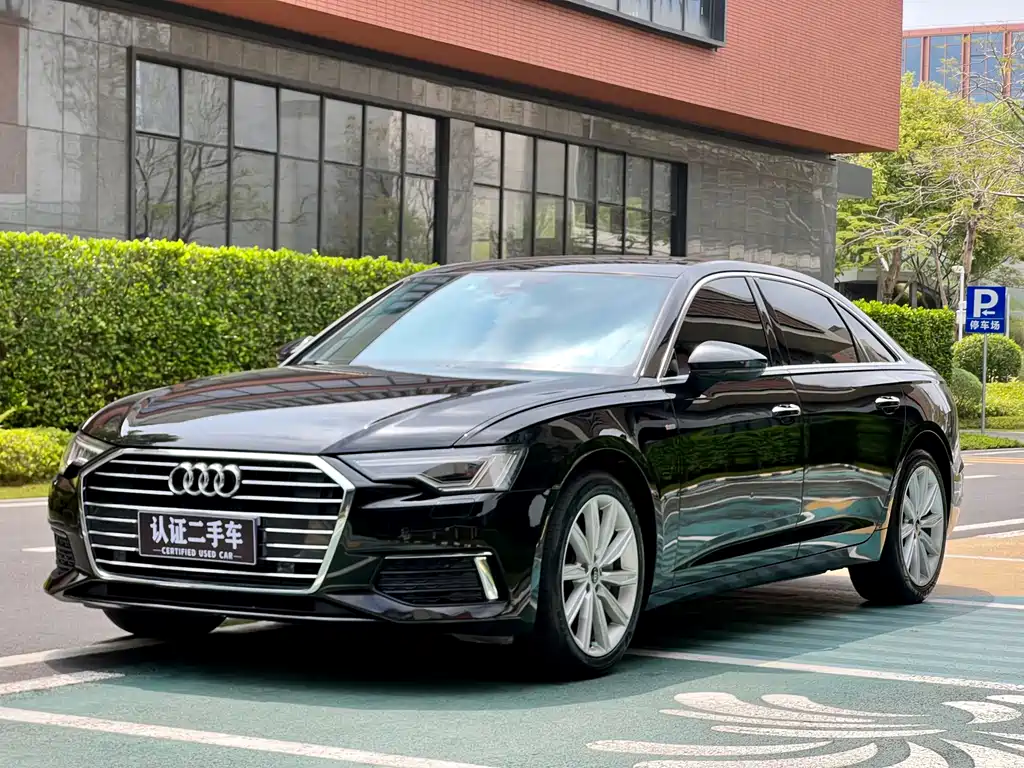 Audi A6L 2021 — фото 1