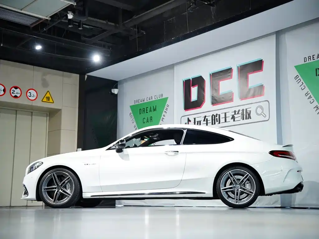 Mercedes-Benz C-Class AMG 2020 — фото 50