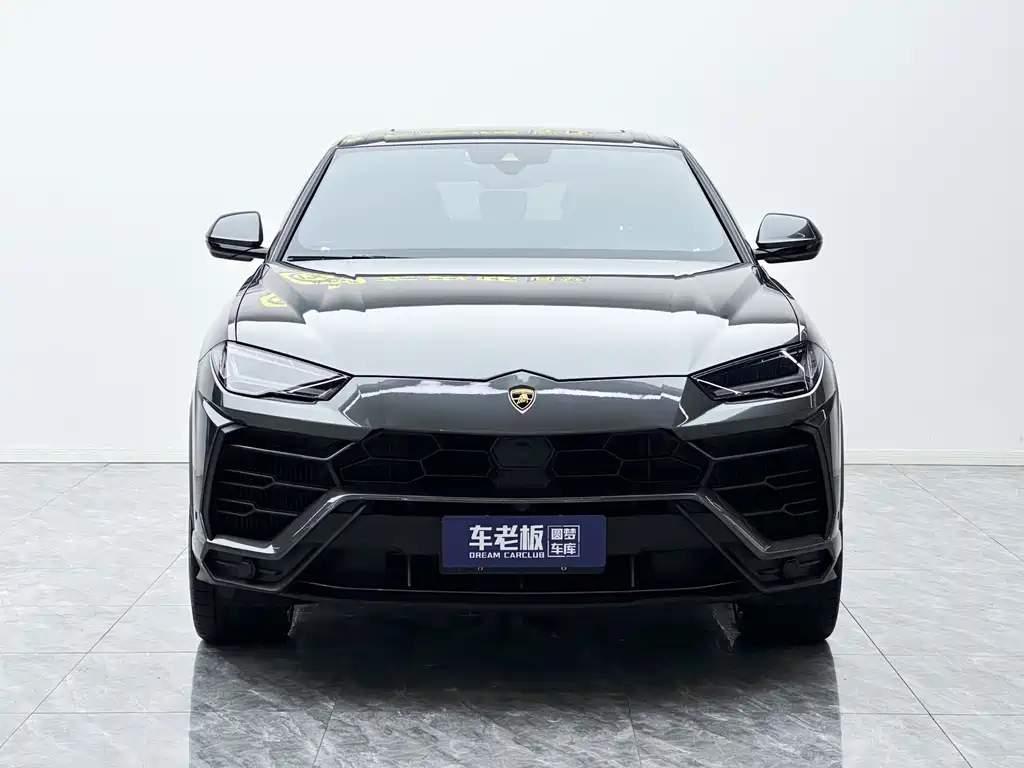 Lamborghini Urus 2019 — фото 2