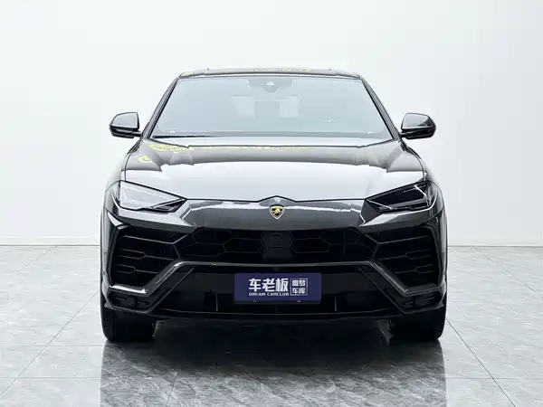 Lamborghini Urus 2019