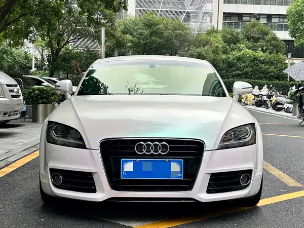 Audi TT 2011