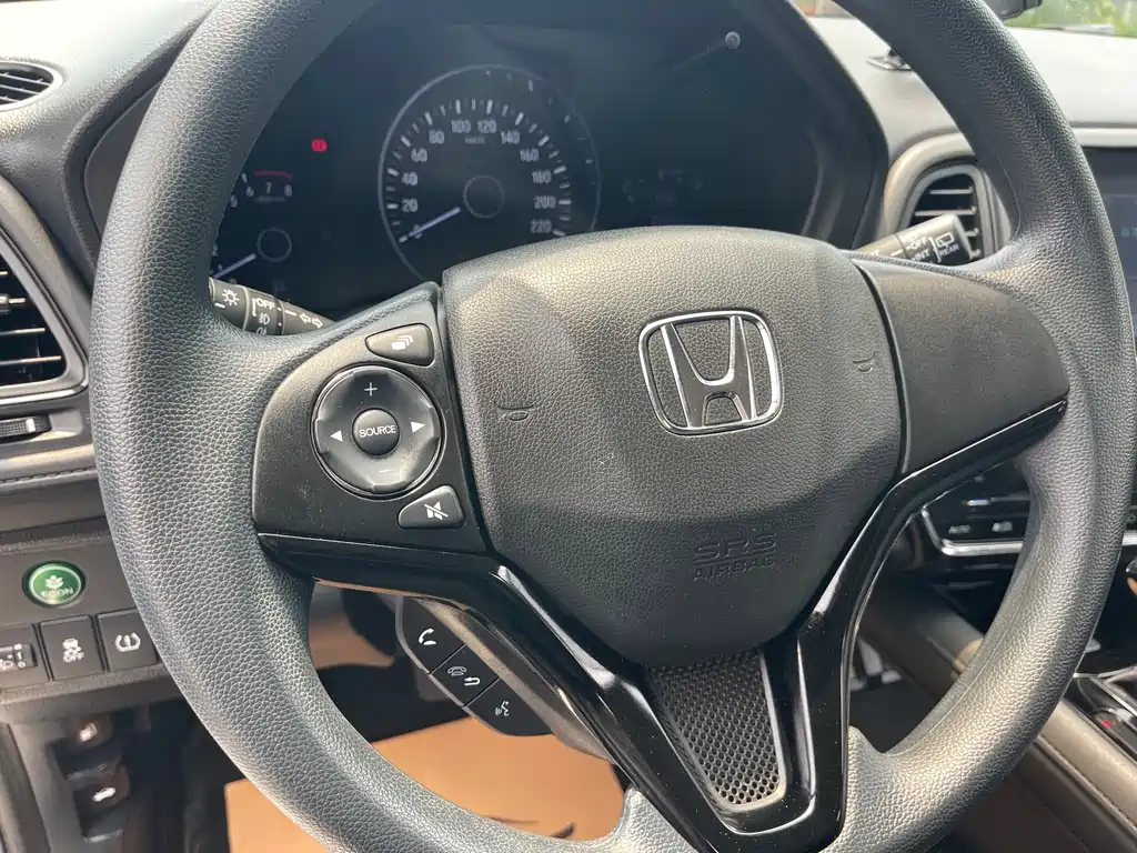 Honda Vezel 2021 — фото 10