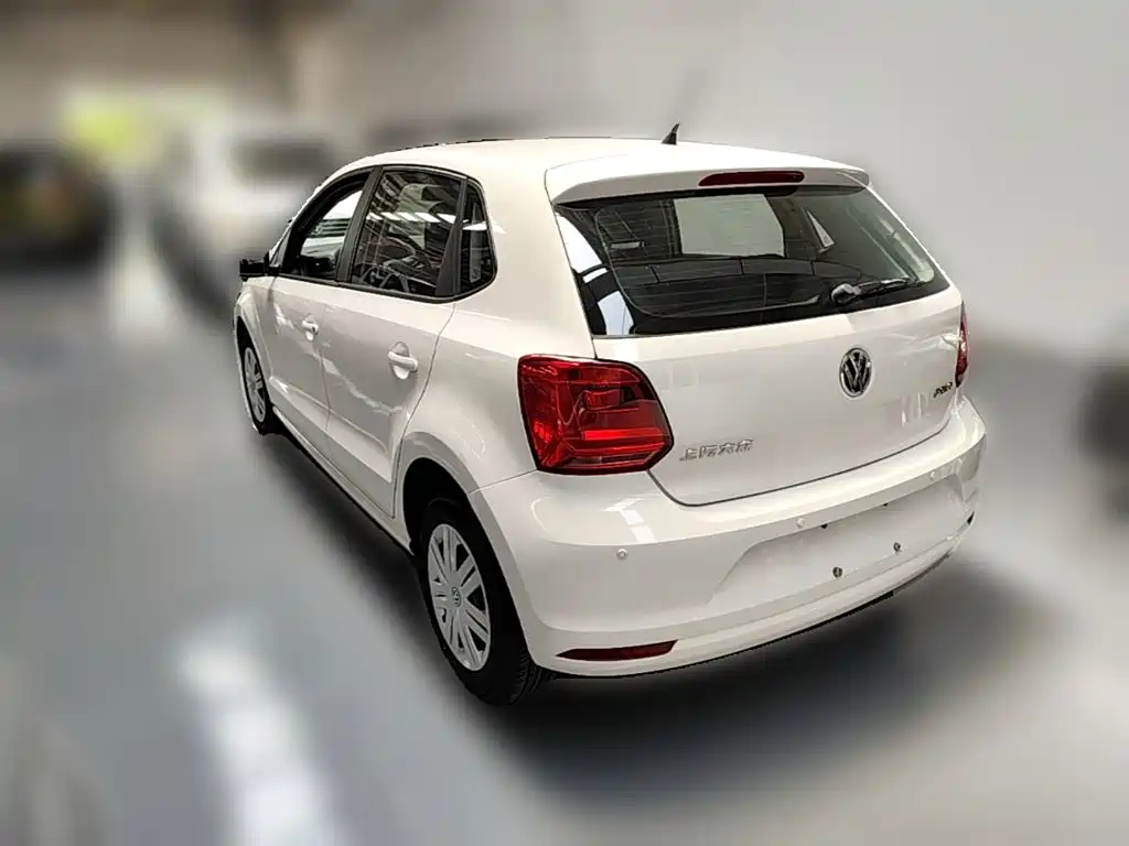 Volkswagen Polo 2017 — фото 9