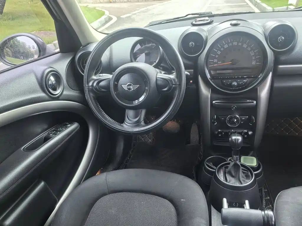 MINI Countryman 2014 — фото 15
