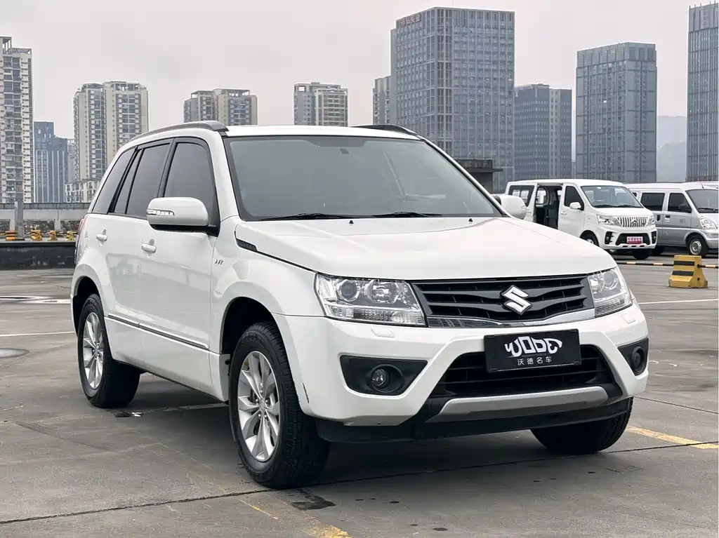 Suzuki Grand Vitara 2016 — фото 2
