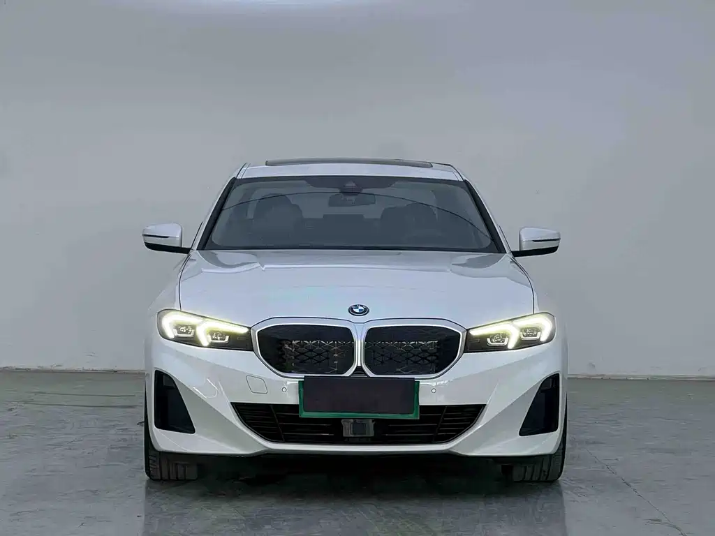 BMW i3 2023