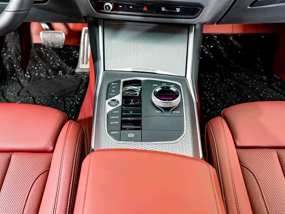 BMW 4 Series 2025 — фото 14