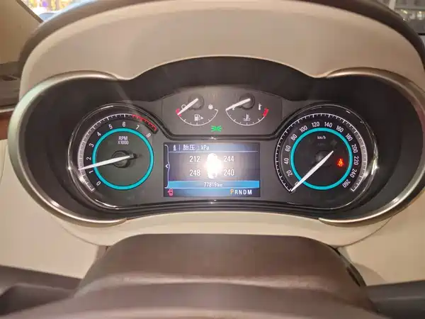 Buick LaCrosse 2013
