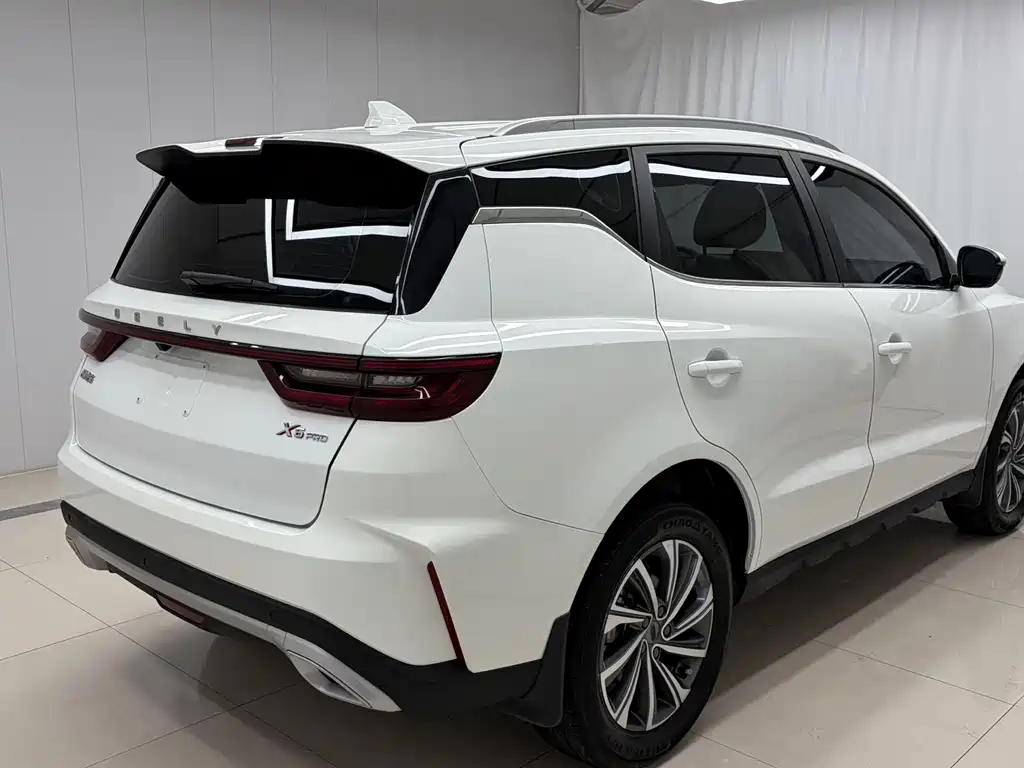 Geely Vision X6 2023