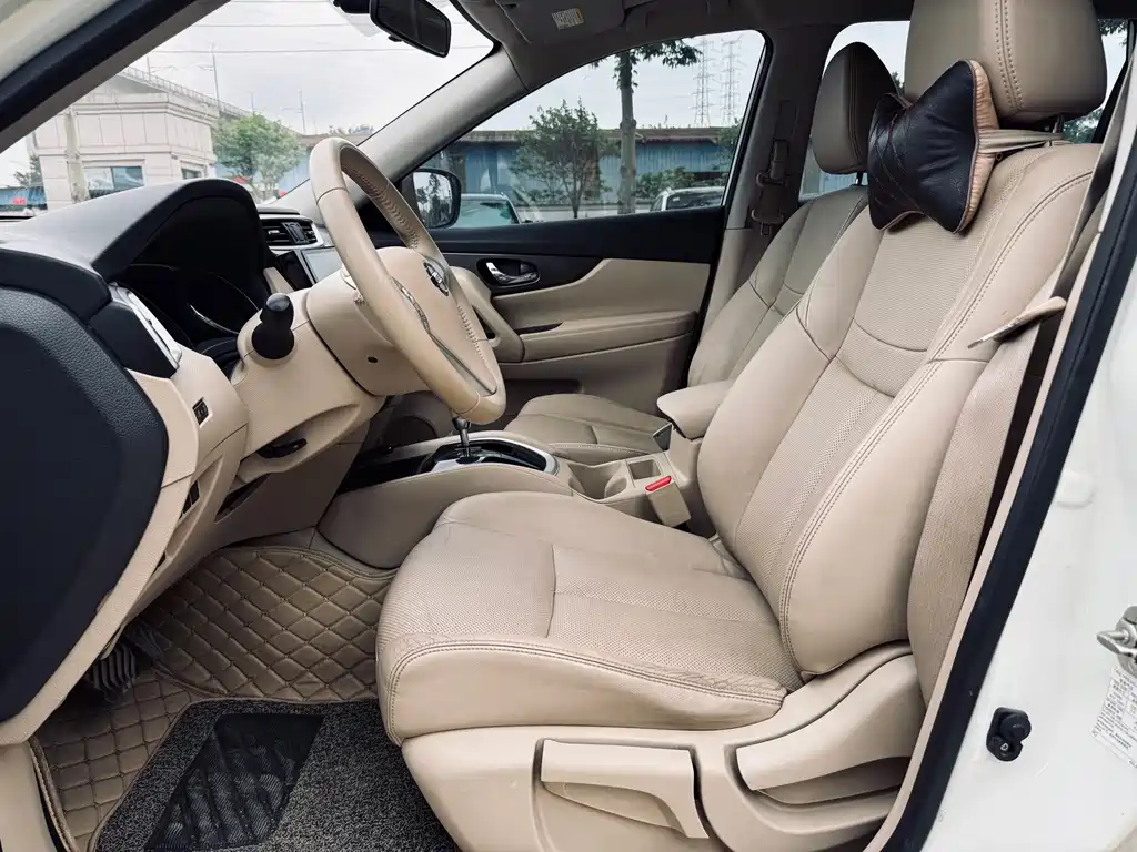 Nissan X-Trail 2015 — фото 16