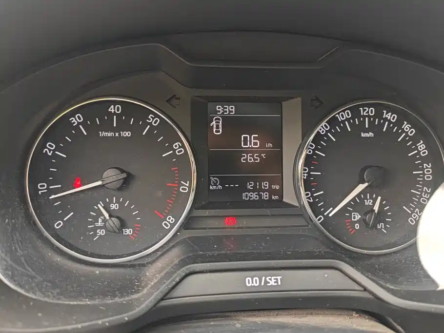 Skoda Octavia 2016 — фото 14