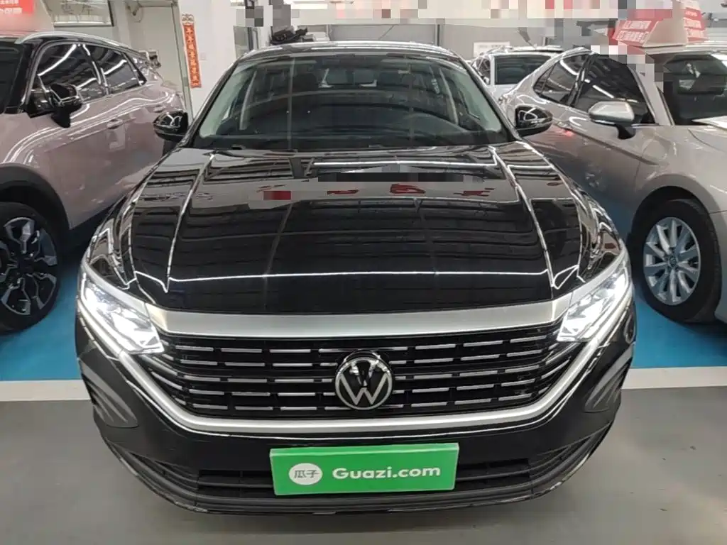Volkswagen Passat 2024
