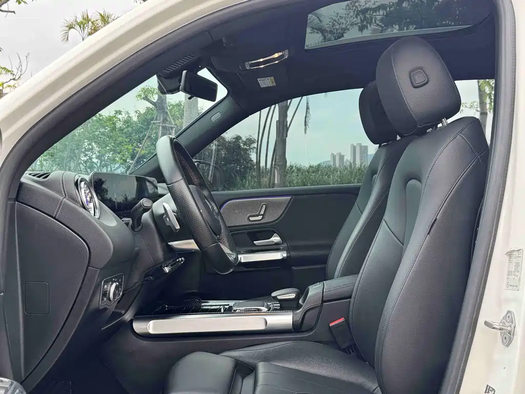 Mercedes-Benz GLB 2020 — фото 10