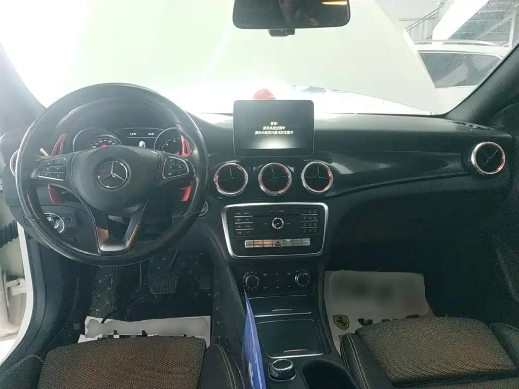 Mercedes-Benz CLA 2017 — фото 10