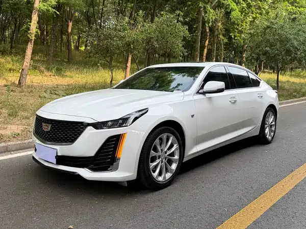 Cadillac CT5 2023