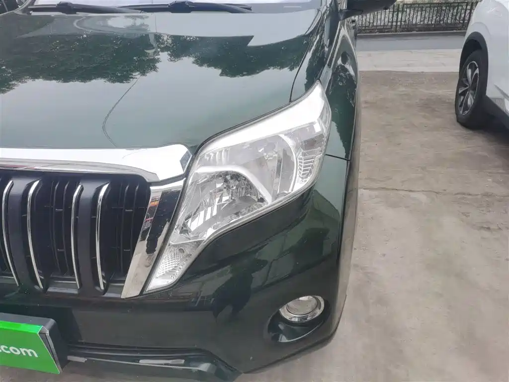 Toyota Prado 2017 — фото 15