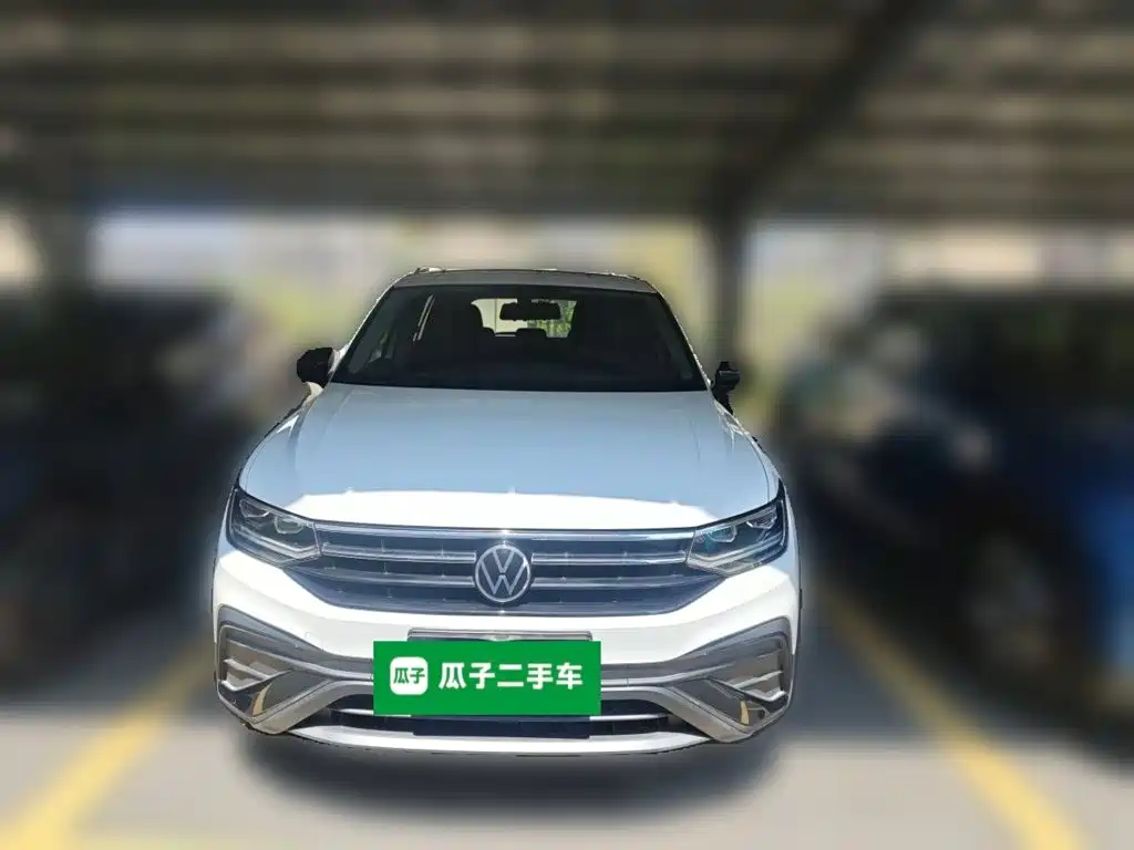 Volkswagen Tiguan L 2024 — фото 24