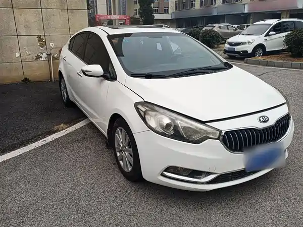 Kia K3 2015