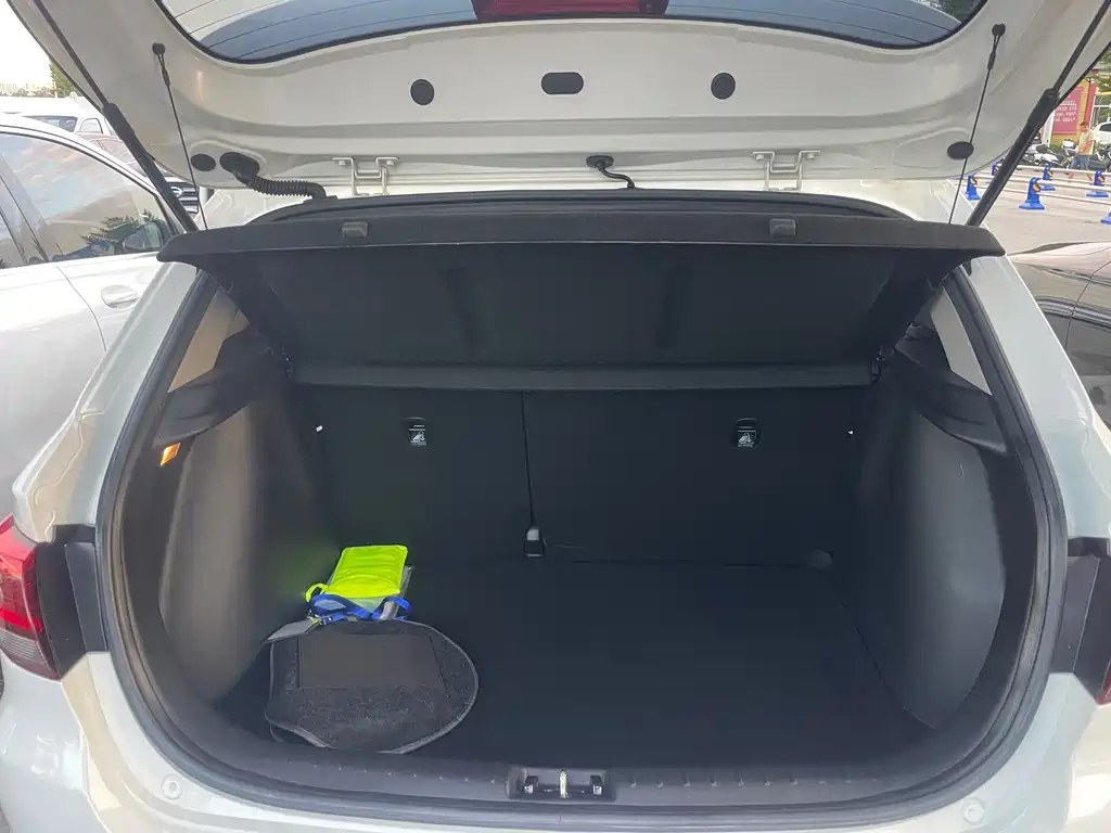 Kia KX CROSS 2019 — фото 11