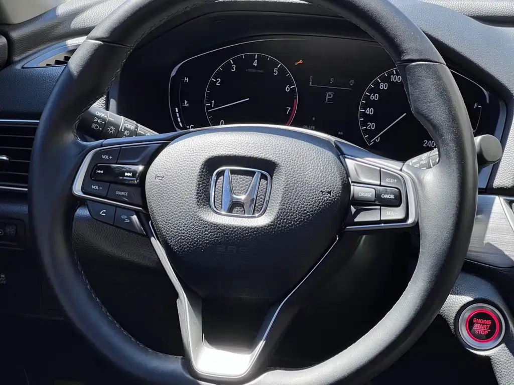 Honda Inspire 2019 — фото 13