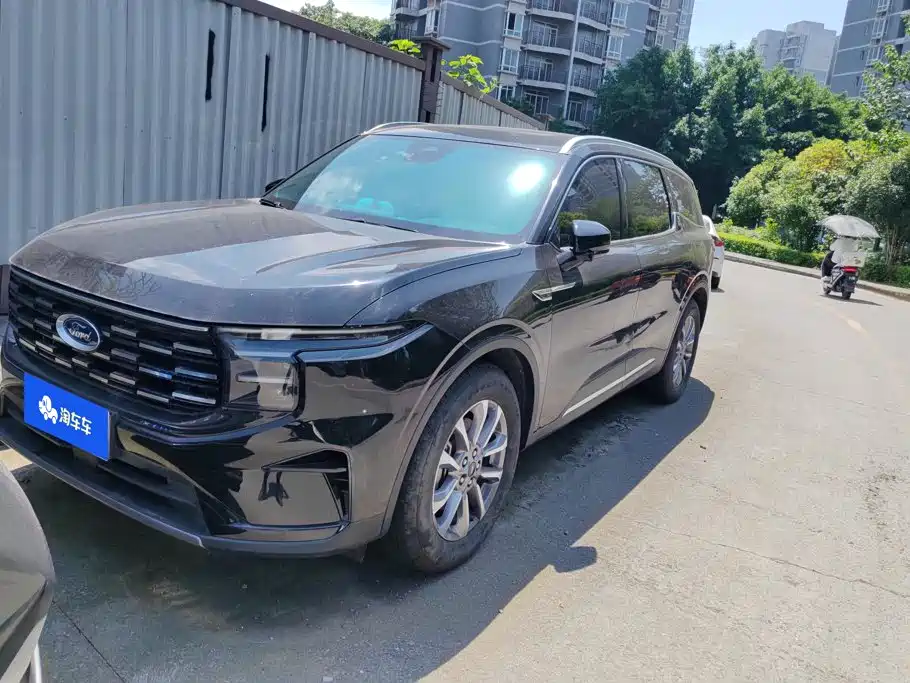 Ford Edge 2023