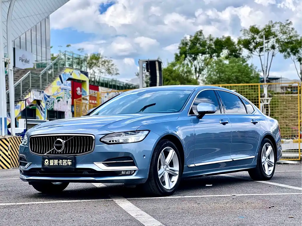 Volvo S90 2018 — фото 1