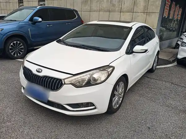 Kia K3 2015