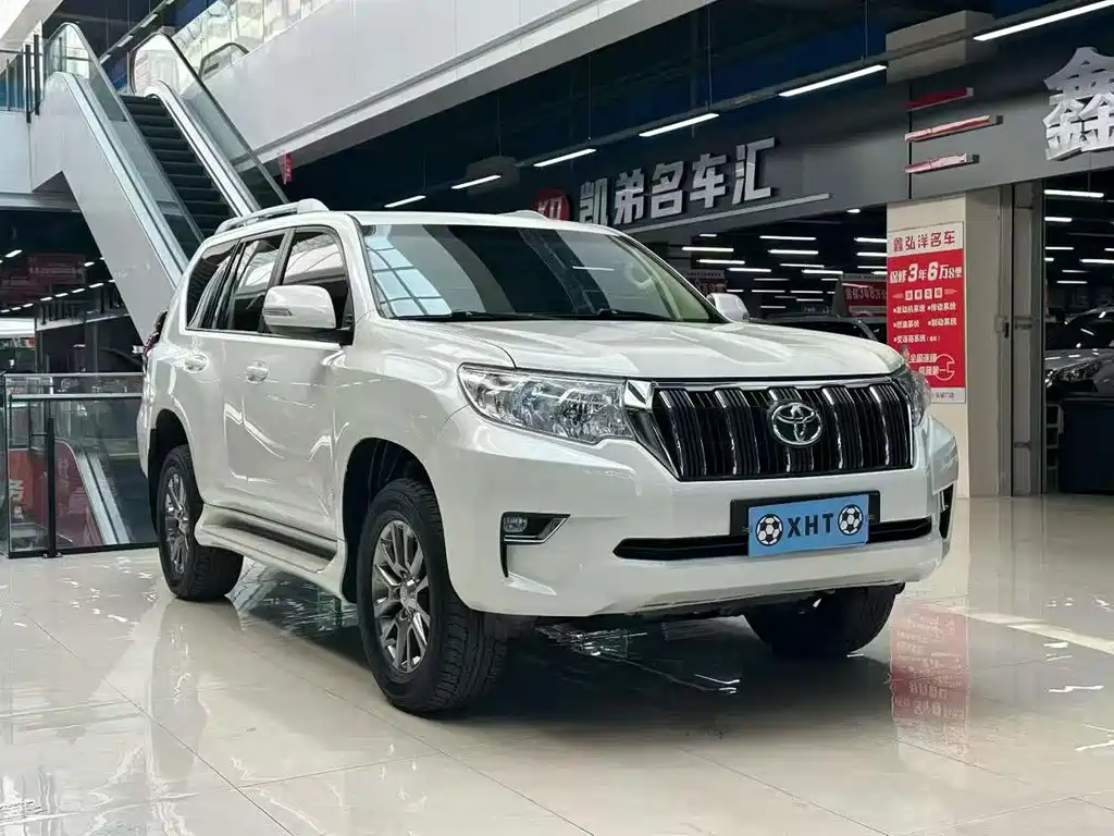 Toyota Prado 2019 — фото 1