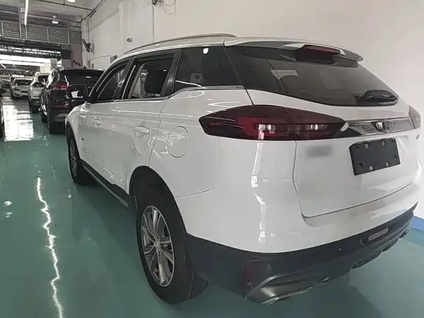 Geely Boyue 2018