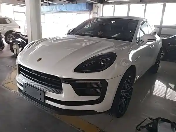 Porsche Macan 2022