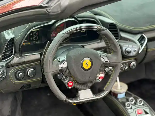 Ferrari 458 2014