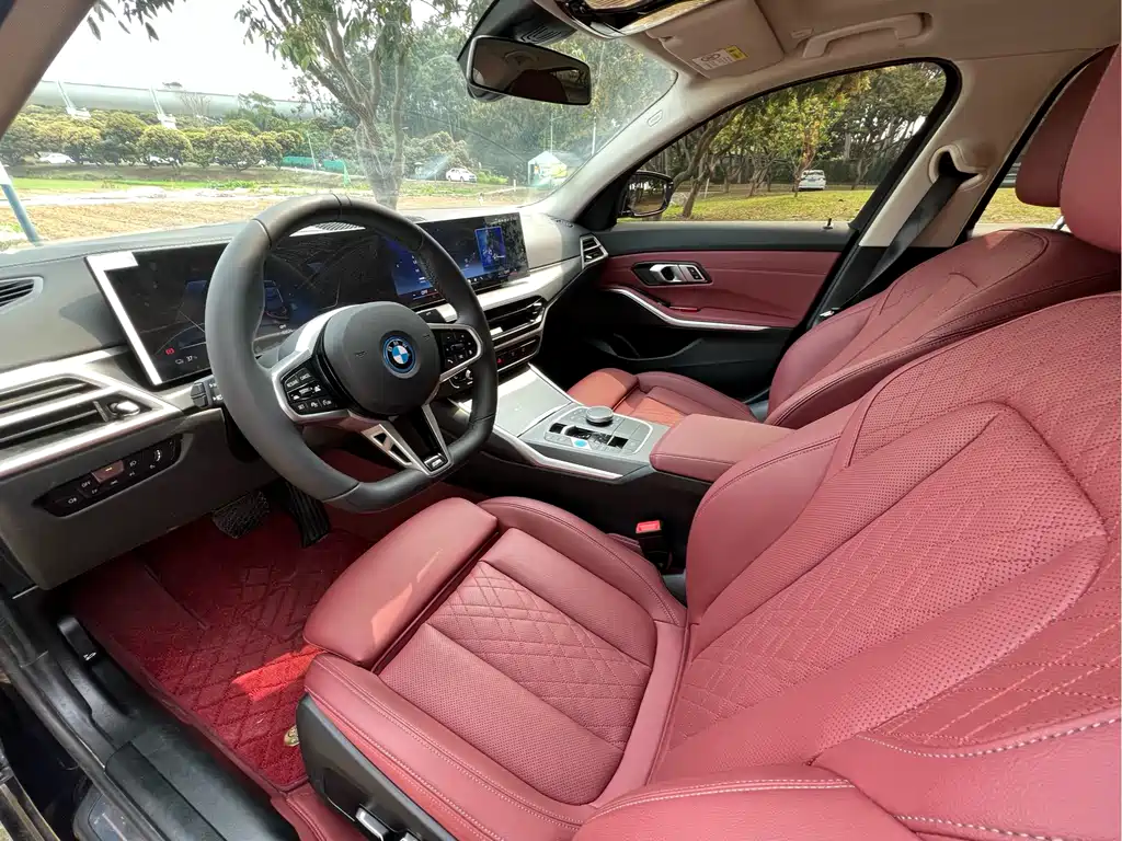 BMW i3 2025
