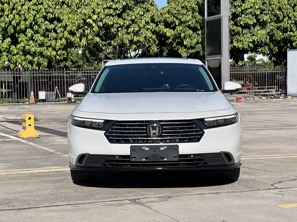 Honda Accord 2024 — фото 2