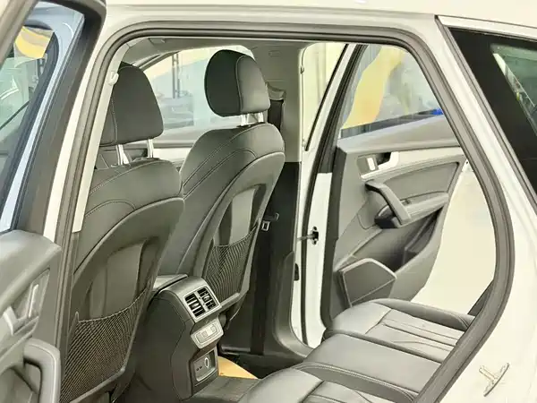 Audi Q5L 2024