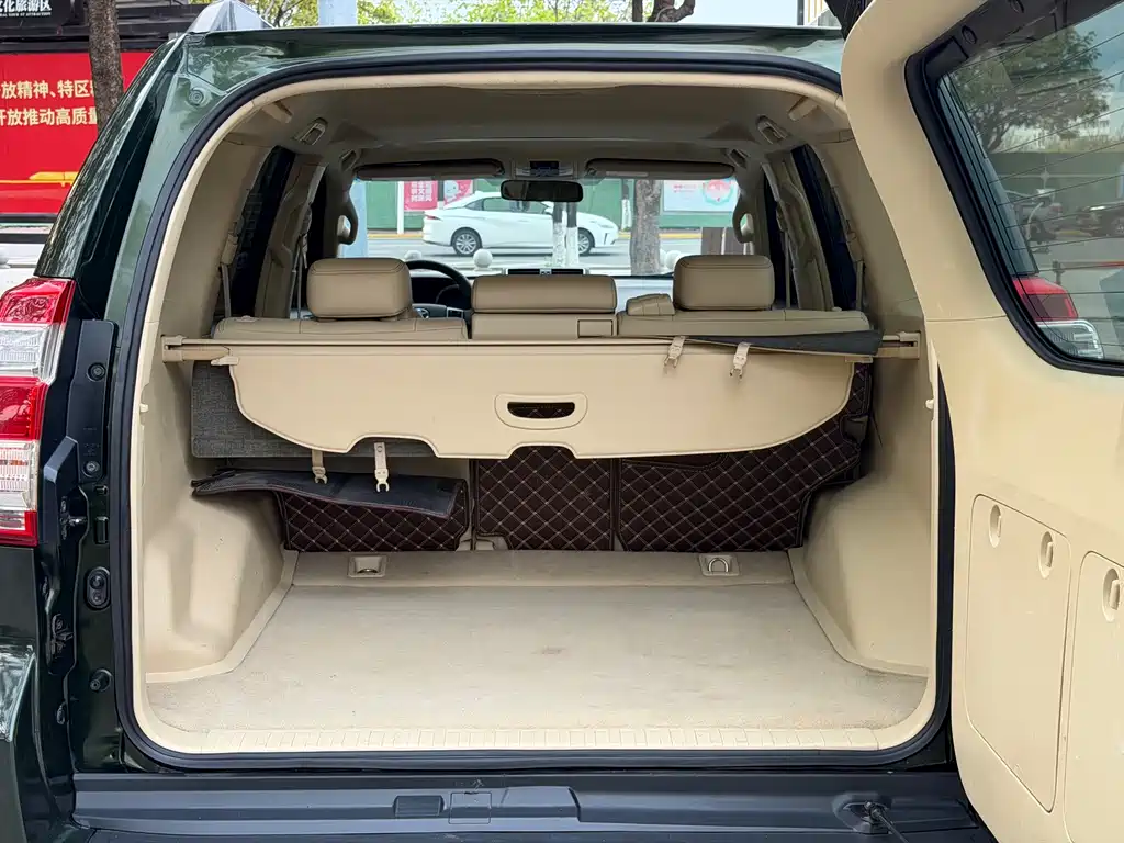 Toyota Prado 2015 — фото 17