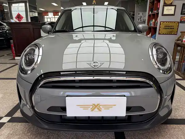 MINI MINI 2021