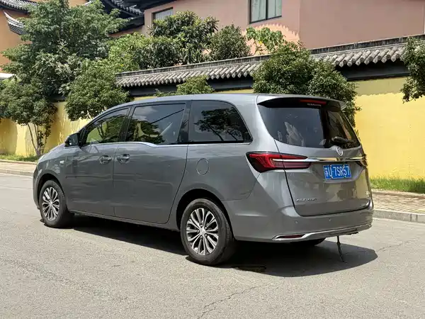 Buick GL8 2021
