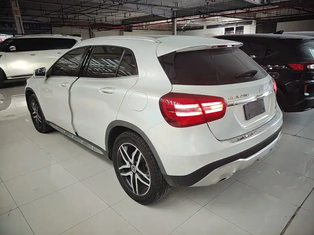 Mercedes-Benz GLA 2018