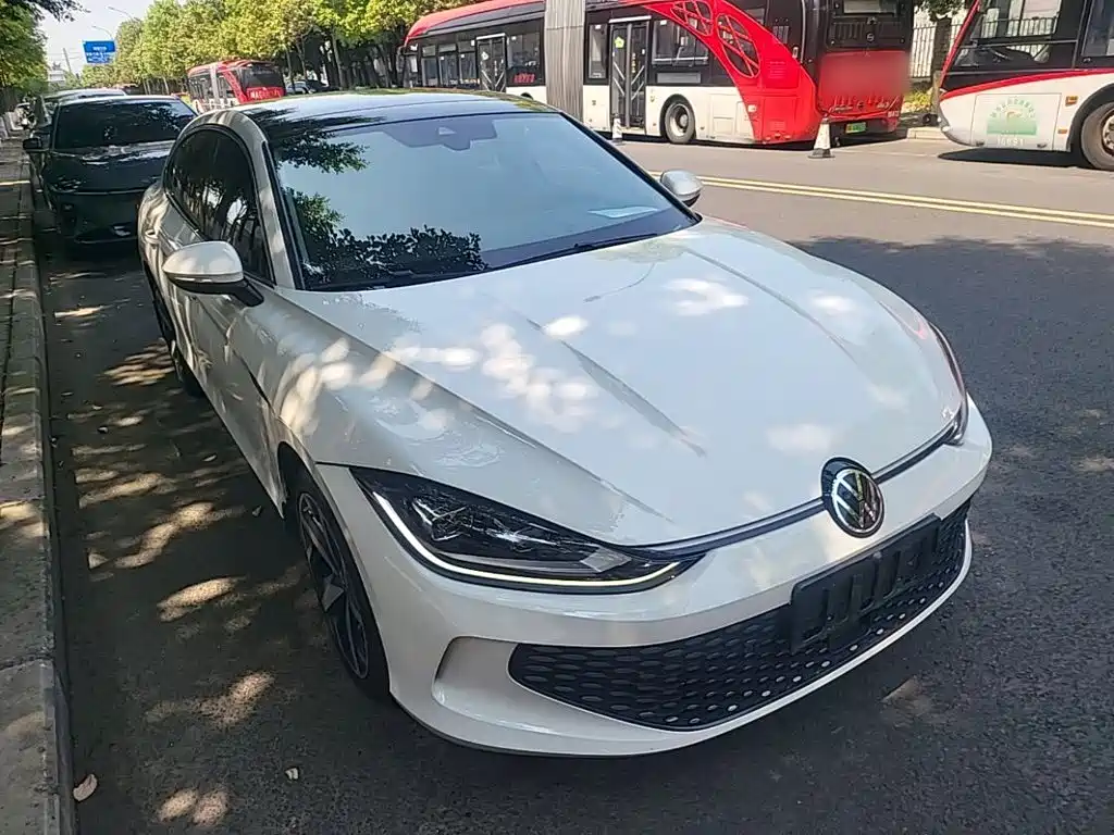 Volkswagen Lamando 2023