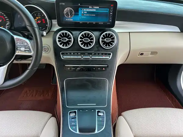 Mercedes-Benz C-Class 2019