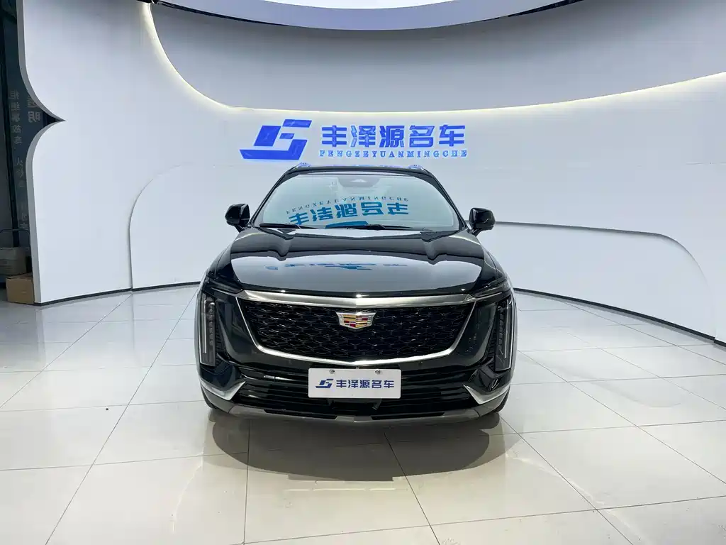 Cadillac XT5 2025 — фото 2