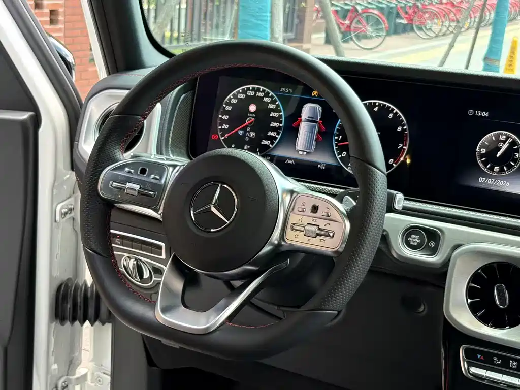 Mercedes-Benz G-Class 2023 — фото 19