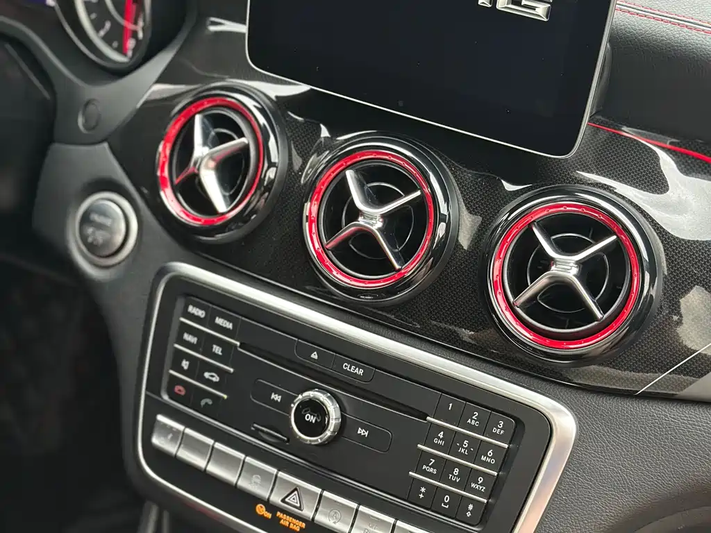 Mercedes-Benz CLA AMG 2019 — фото 14