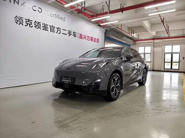 Lynk & Co Z20 2024