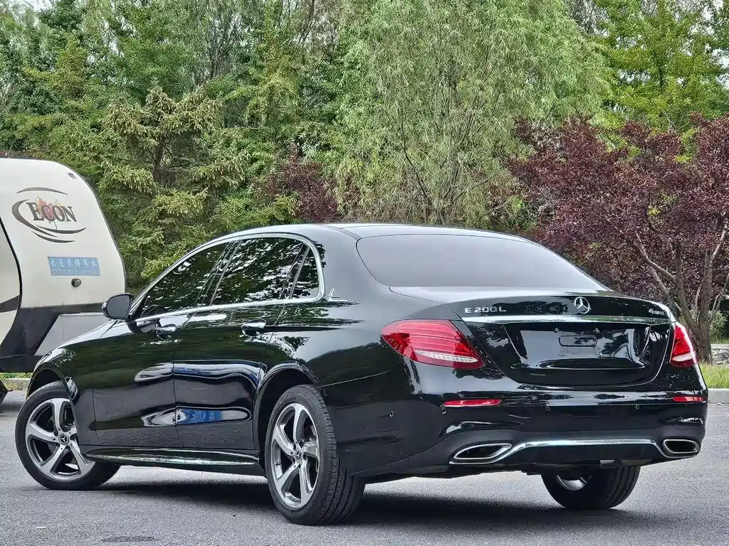 Mercedes-Benz E-Class 2018
