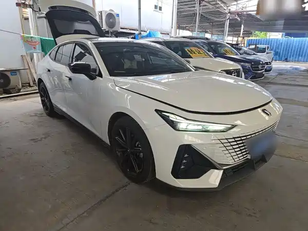 Changan UNI-V 2024