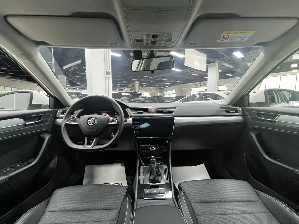 Skoda Speedy 2023 — фото 12
